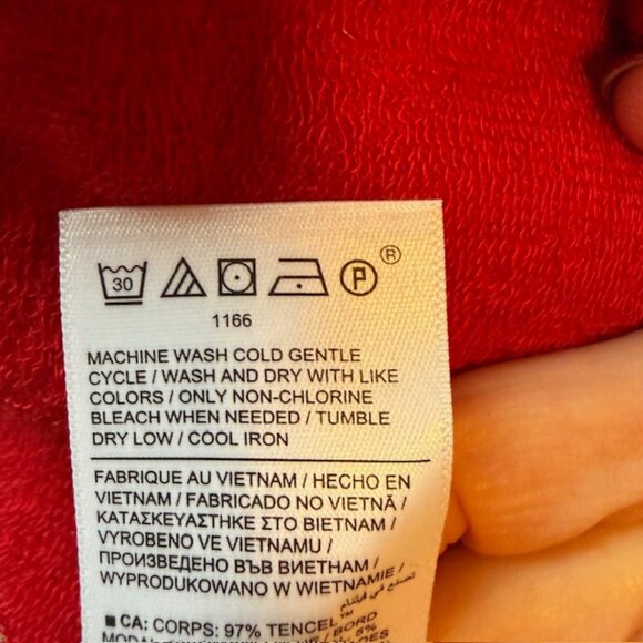 Athleta Pranayama Wrap, Red, Size Medium - Picture 5 of 6